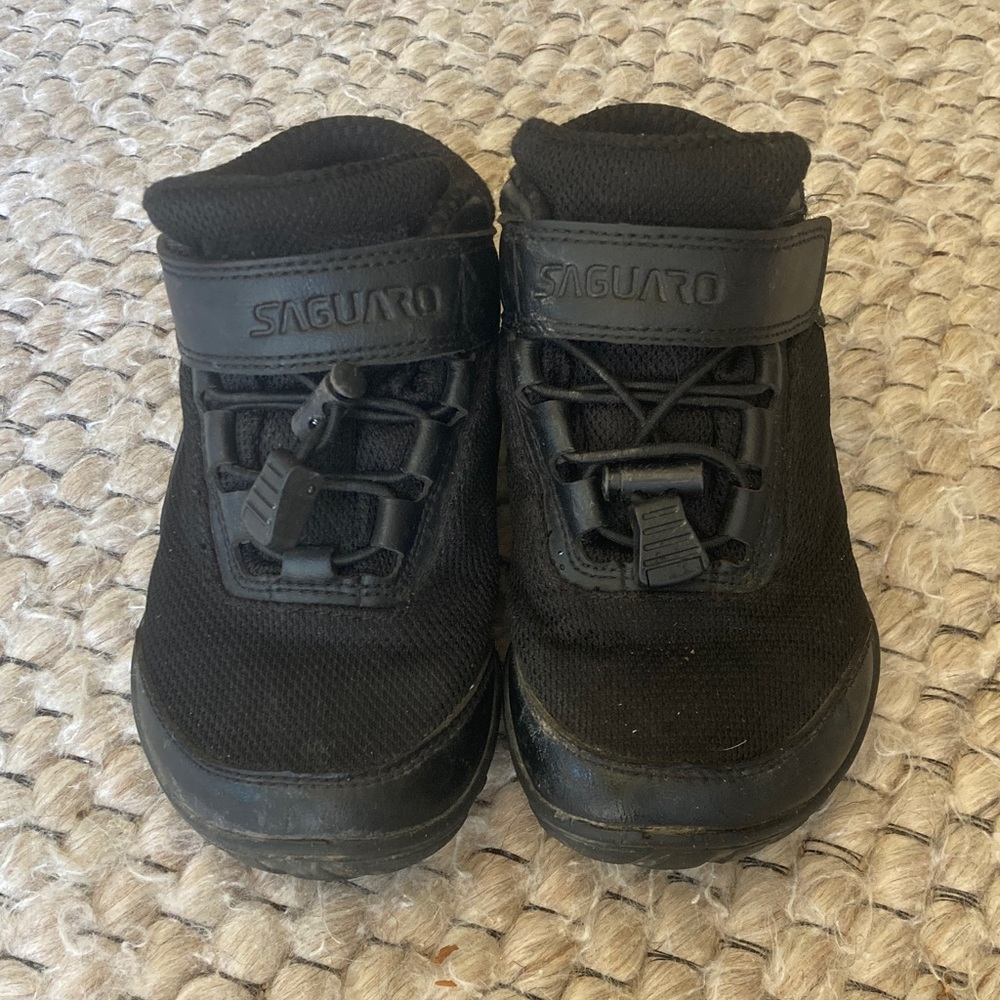 Saguaro Black Waterproof Barefoot Boots